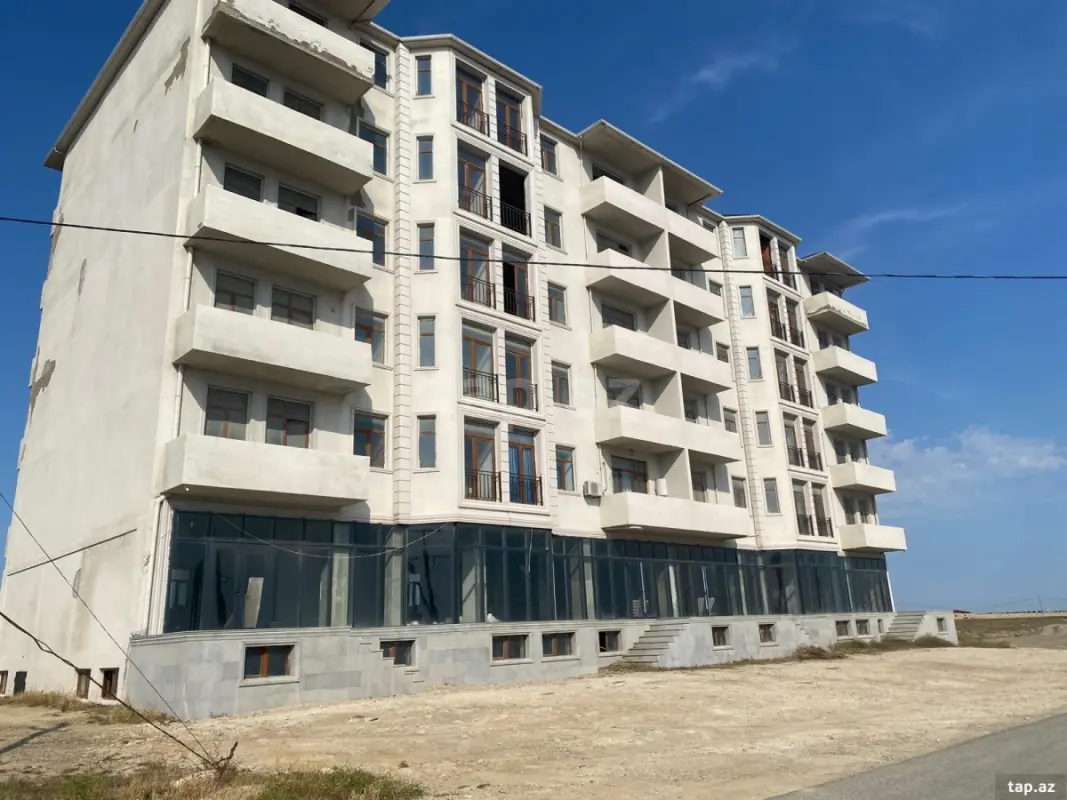 Satılır 3 otaqlı yeni tikili 73 m²