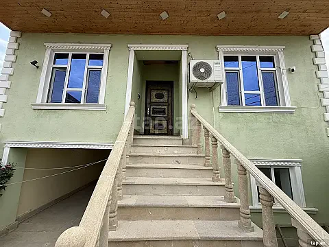 Satılır 4 otaqlı həyət evi 150 m² — Bakı, Binəqədi 4 otaq 150.00 m²