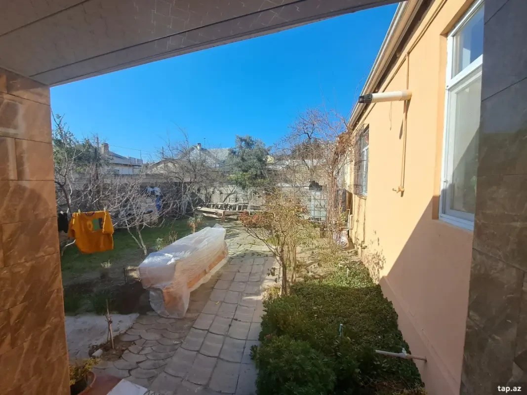 Satılır 3 otaqlı həyət evi 120 m²