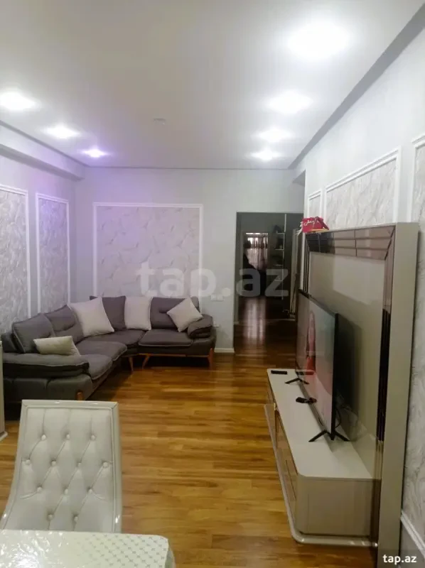 Satılır 2 otaqlı yeni tikili 100 m²