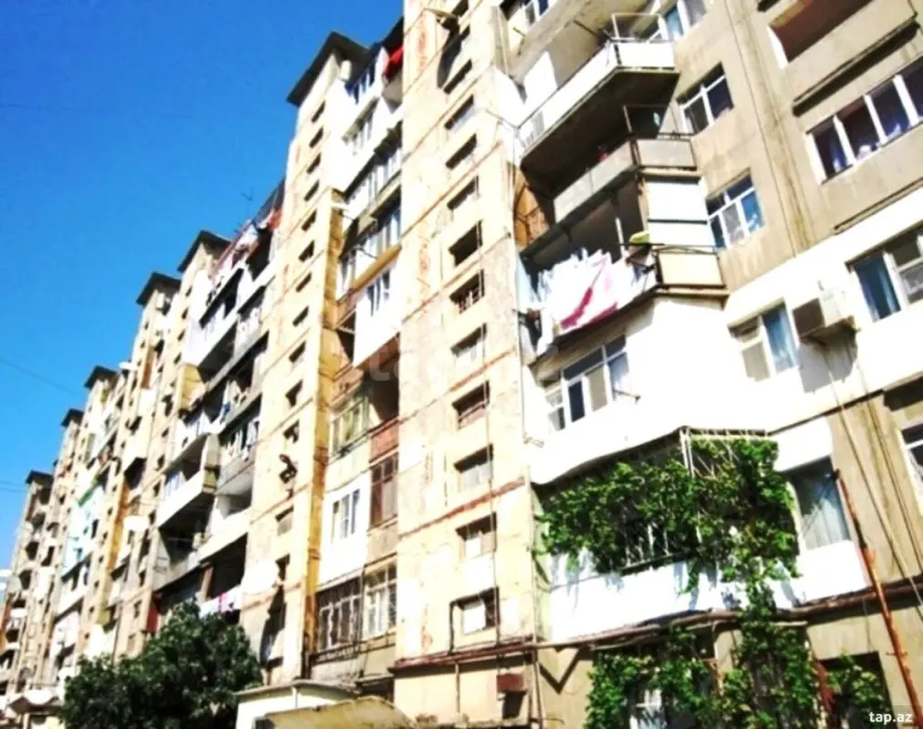 Satılır 2 otaqlı mənzil 45 m²
