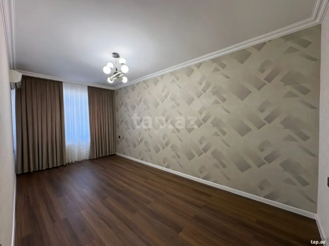 Satılır 3 otaqlı yeni tikili 70 m²