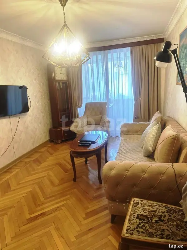 Kirayə verilir 3 otaqlı mənzil 80 m²