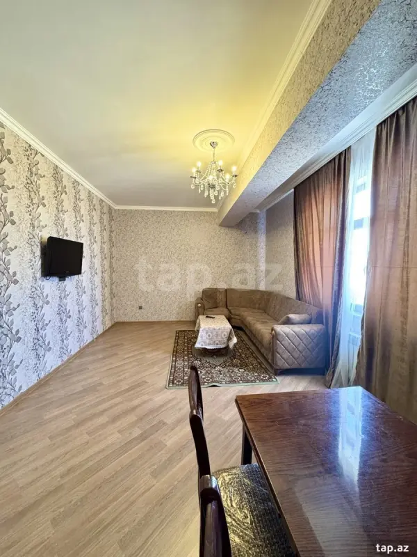 Kirayə verilir 2 otaqlı yeni tikili 85 m²