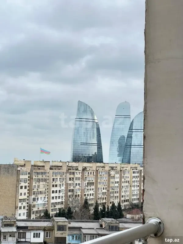 Satılır 3 otaqlı yeni tikili 147 m²
