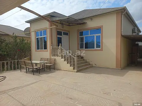 Satılır 4 otaqlı həyət evi 140 m² — Bakı 4 otaq 140.00 m²