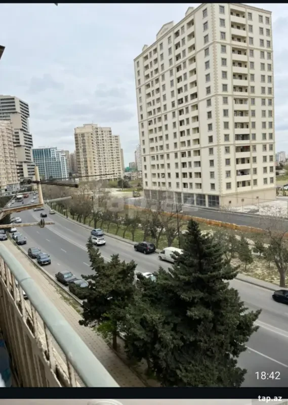 Satılır 2 otaqlı mənzil 74 m²