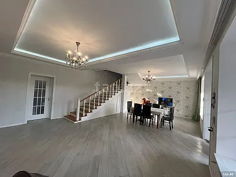Satılır 5 otaqlı həyət evi 240 m² — Bakı, Saray 5 otaq 240.00 m²