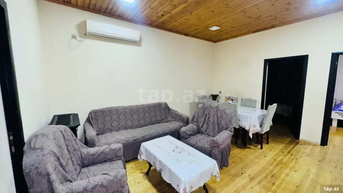 Kirayə verilir 4 otaqlı həyət evi 80 m²
