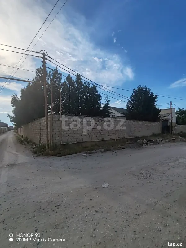 Satılır 5 otaqlı həyət evi 190 m²
