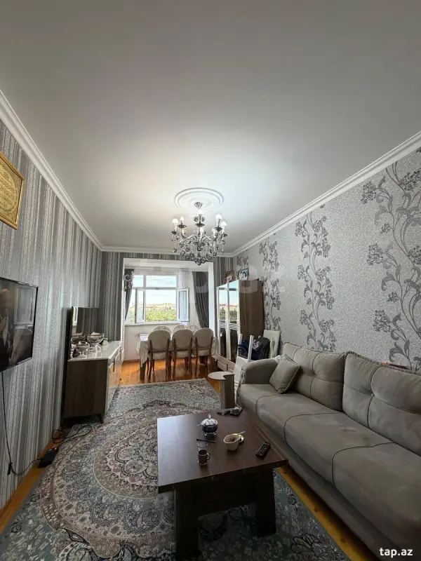 Satılır 3 otaqlı mənzil 72 m²
