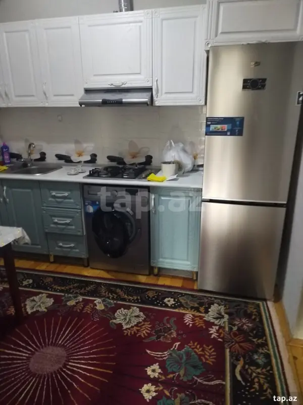 Kirayə verilir 2 otaqlı yeni tikili 80 m²
