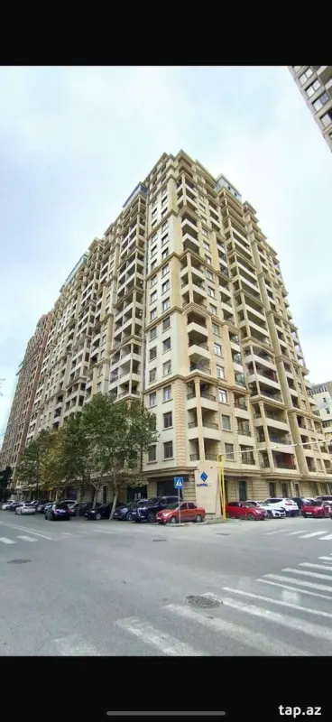 Kirayə verilir 2 otaqlı yeni tikili 70 m²