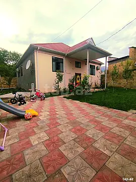 Satılır 3 otaqlı həyət evi 107 m² — Qəbələ 3 otaq 107.00 m²