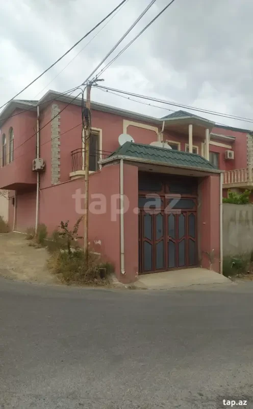 Kirayə verilir 5 otaqlı həyət evi 200 m²