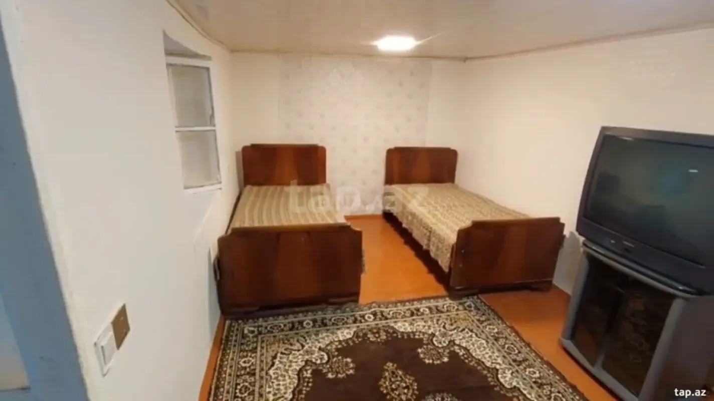 Kirayə verilir 1 otaqlı həyət evi 32 m²