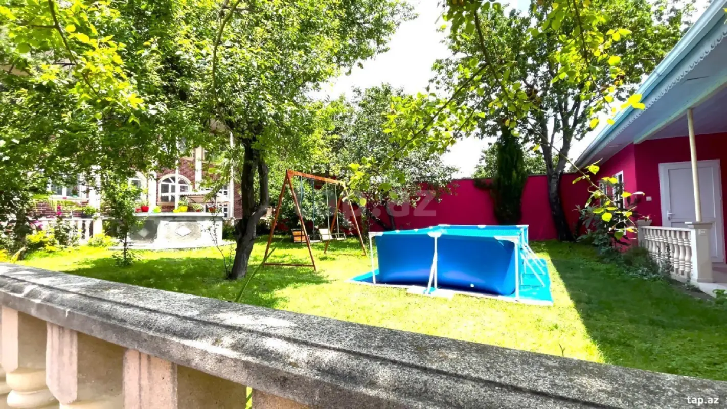 Kirayə verilir 6 otaqlı həyət evi 350 m²