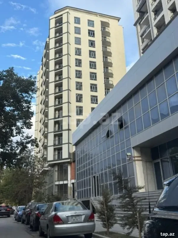 Satılır 2 otaqlı yeni tikili 85 m²