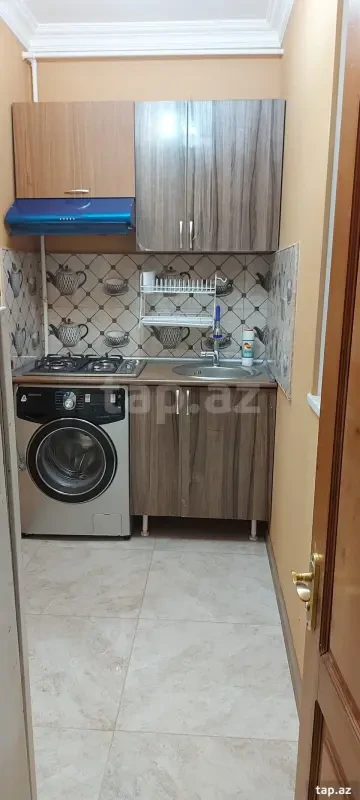 Kirayə verilir 2 otaqlı mənzil 64 m²