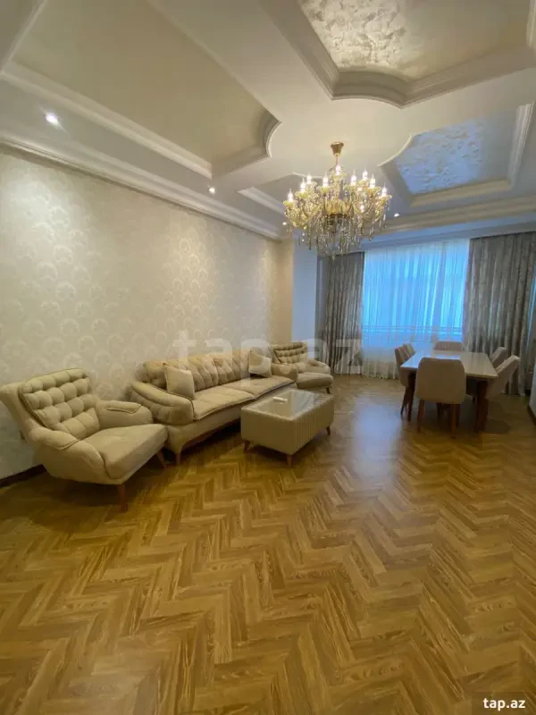 Kirayə verilir 2 otaqlı yeni tikili 120 m²