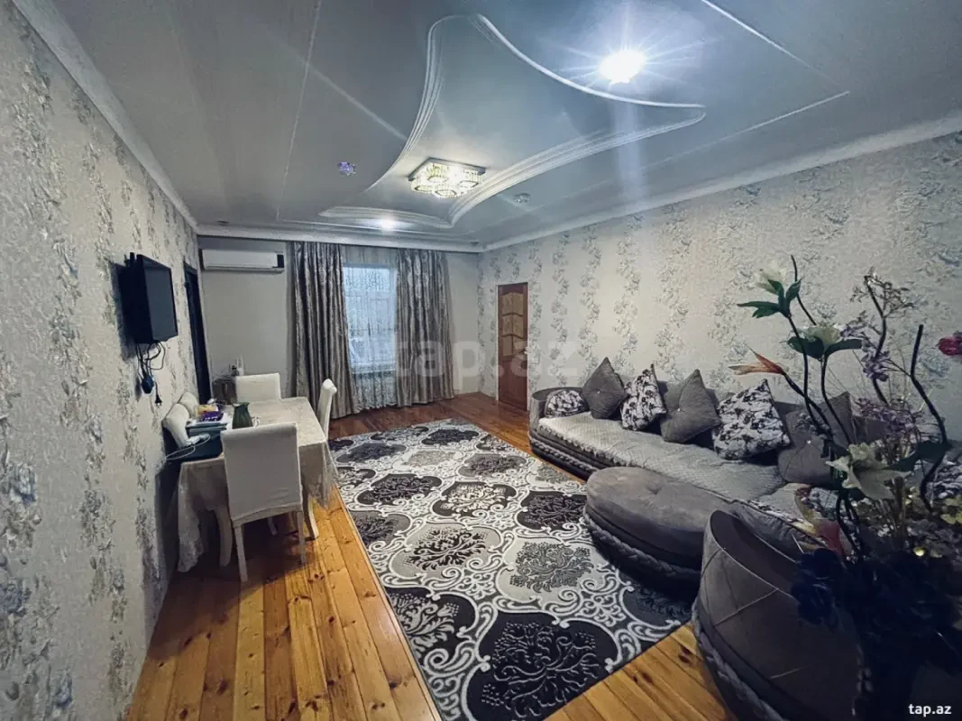 Satılır 4 otaqlı həyət evi 110 m²