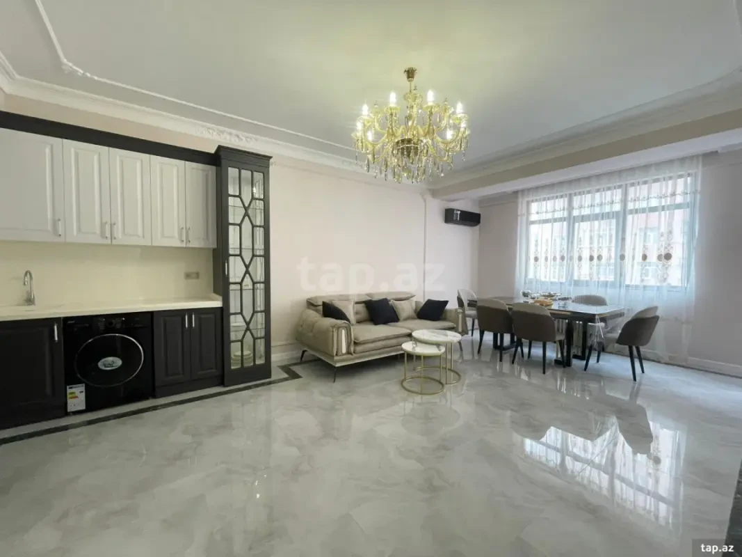 Satılır 4 otaqlı yeni tikili 128 m²