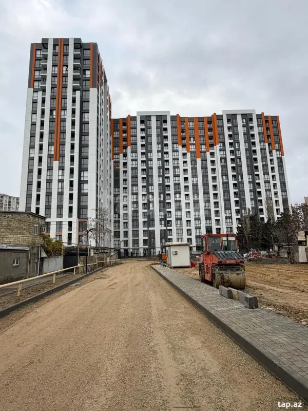 Kirayə verilir 3 otaqlı yeni tikili 80 m²