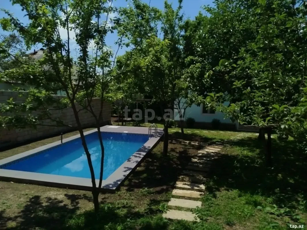Kirayə verilir 3 otaqlı həyət evi 80 m²