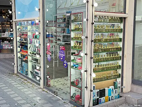 Satılır ofis — Bakı