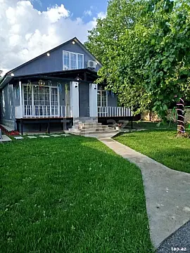 Kirayə verilir 3 otaqlı həyət evi 100 m² — Qəbələ 3 otaq 100.00 m²