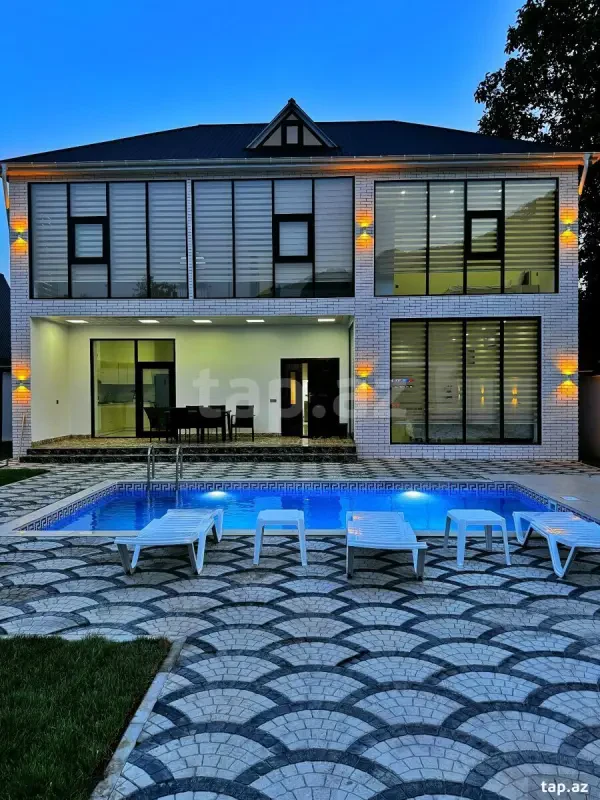 Kirayə verilir 6 otaqlı həyət evi 250 m²