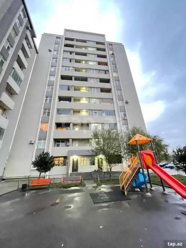 Kirayə verilir 2 otaqlı yeni tikili 67 m²