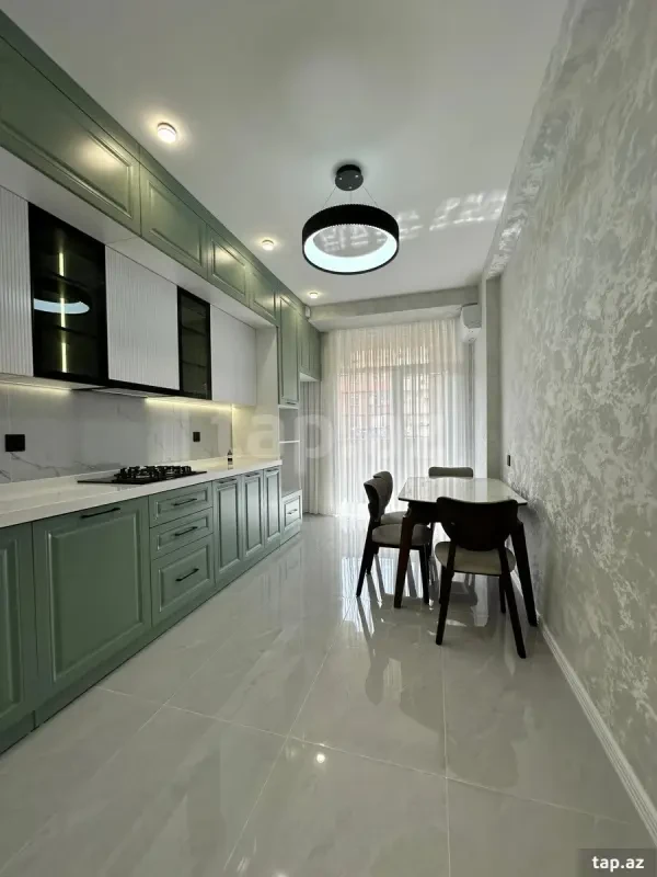 Satılır 3 otaqlı yeni tikili 105 m²