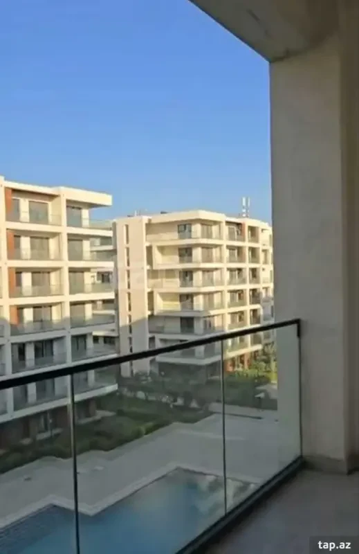 Kirayə verilir 3 otaqlı yeni tikili 75 m²