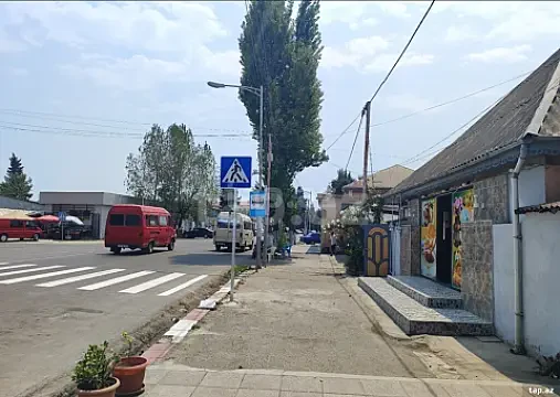 Satılır 5 otaqlı həyət evi 200 m² — Astara 5 otaq 200.00 m²