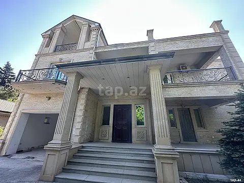 Satılır 7 otaqlı həyət evi 300 m² — Bakı, Buzovna 7 otaq 300.00 m²