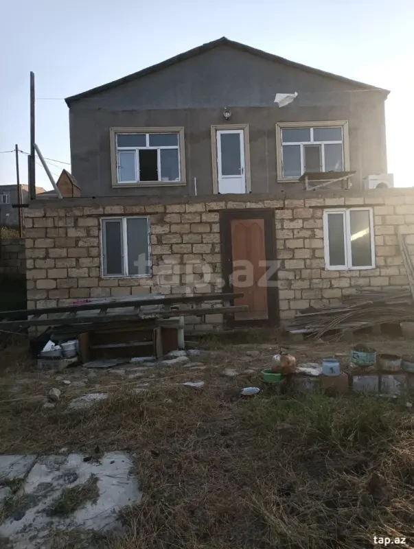 Satılır 5 otaqlı həyət evi 120 m²