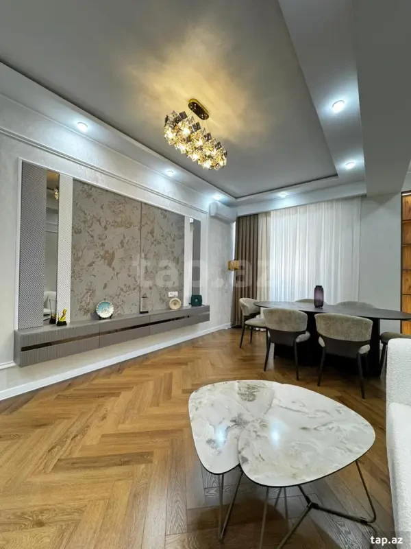 Satılır 2 otaqlı yeni tikili 85 m²