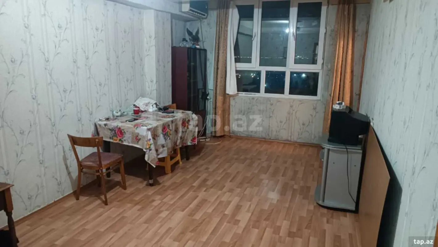 Satılır 2 otaqlı mənzil 45 m²