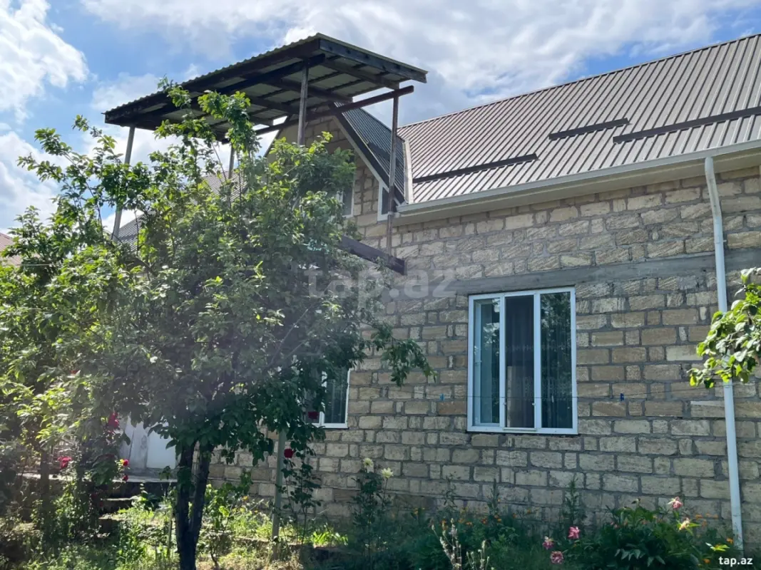 Kirayə verilir 4 otaqlı həyət evi 120 m²