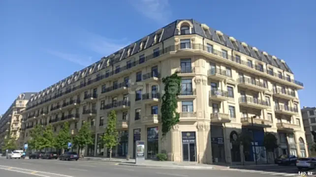 Kirayə verilir 3 otaqlı yeni tikili 110 m² — Bakı 3 otaq 110.00 m²