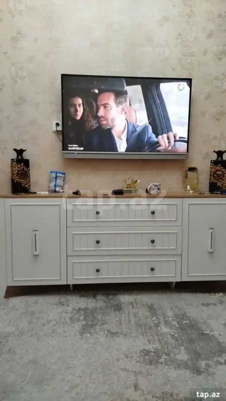 Kirayə verilir 3 otaqlı yeni tikili 80 m²