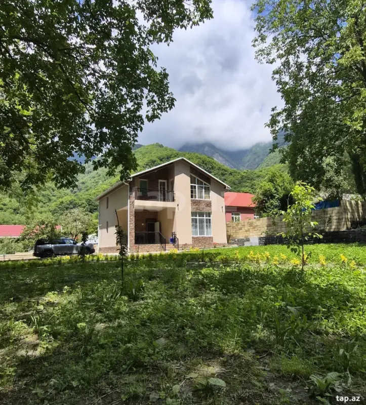 Kirayə verilir 4 otaqlı həyət evi 150 m²