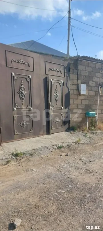 Satılır 3 otaqlı həyət evi 100 m²