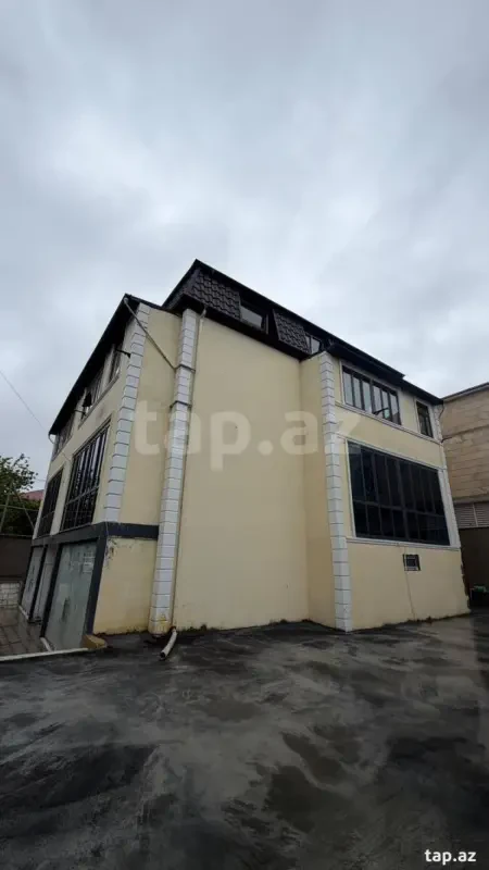 Satılır 3 otaqlı yeni tikili 75 m²