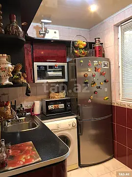 Satılır 3 otaqlı mənzil 80 m² — Bakı, Memar Əcəmi yanı 3 otaq 80.00 m²