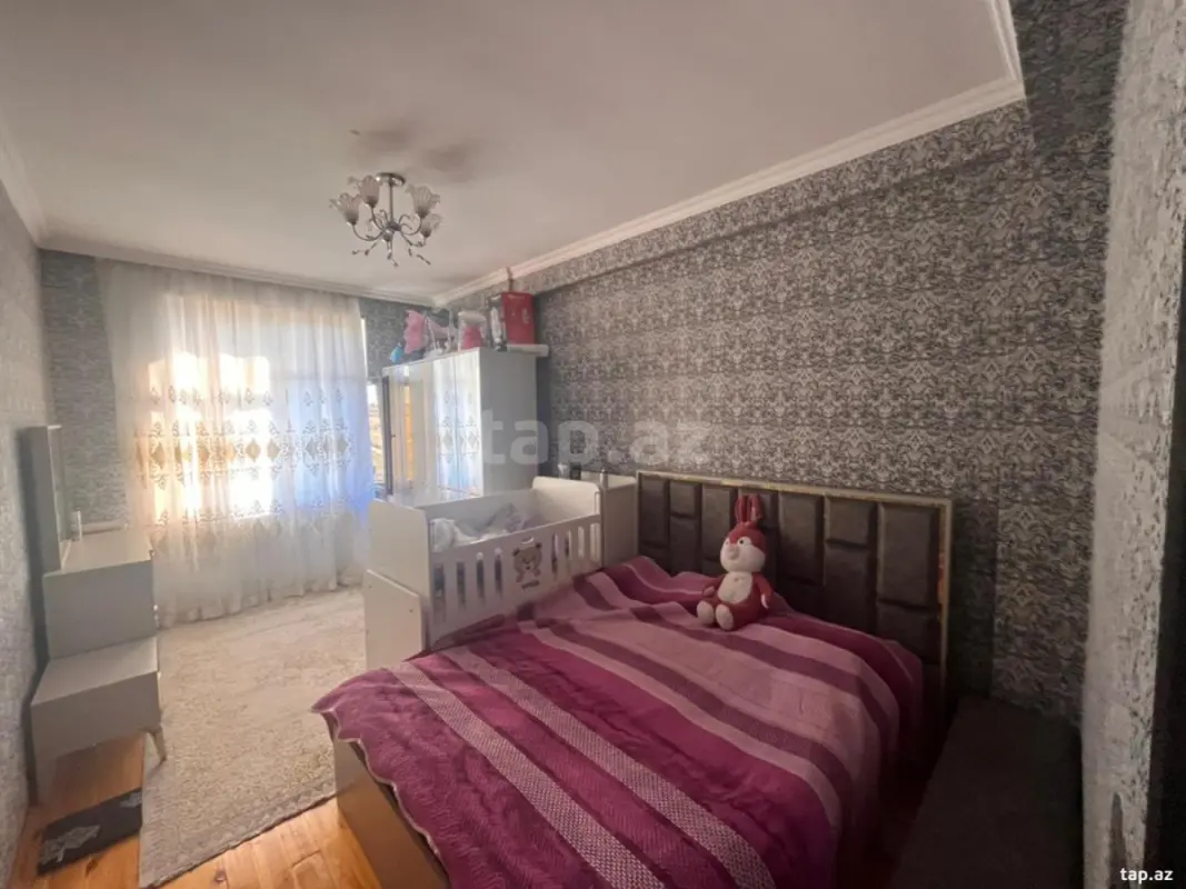 Satılır 3 otaqlı yeni tikili 87 m²