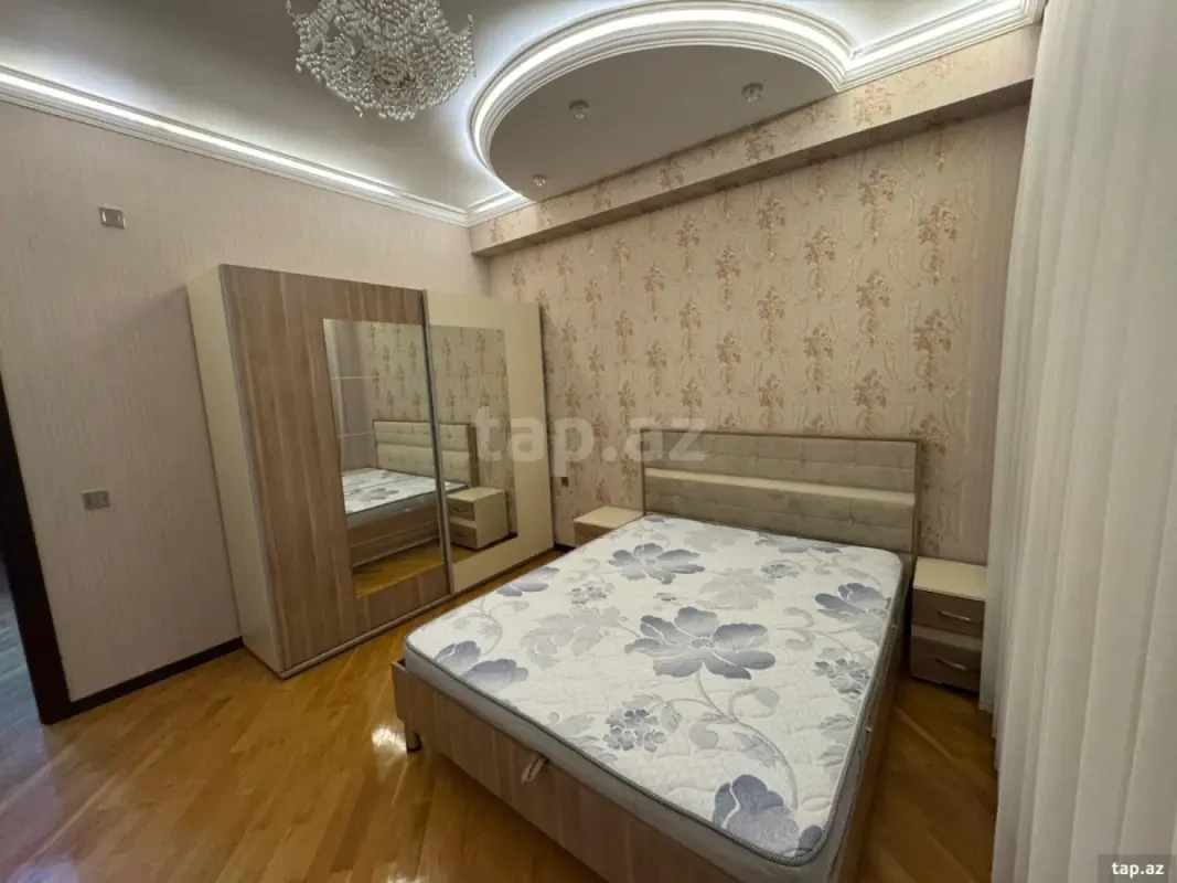 Kirayə verilir 2 otaqlı yeni tikili 75 m²