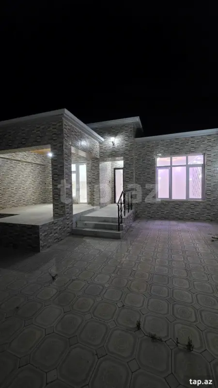 Satılır 4 otaqlı həyət evi 130 m²