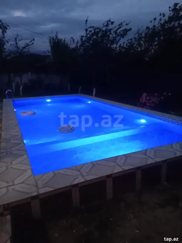 Kirayə verilir 4 otaqlı həyət evi 6 m²